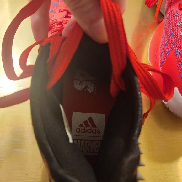 Adidas marvel x D.O.N. Issue #4 "Spiderman" Big Kid Sneakers Size 4.5 - Picture 7 of 9